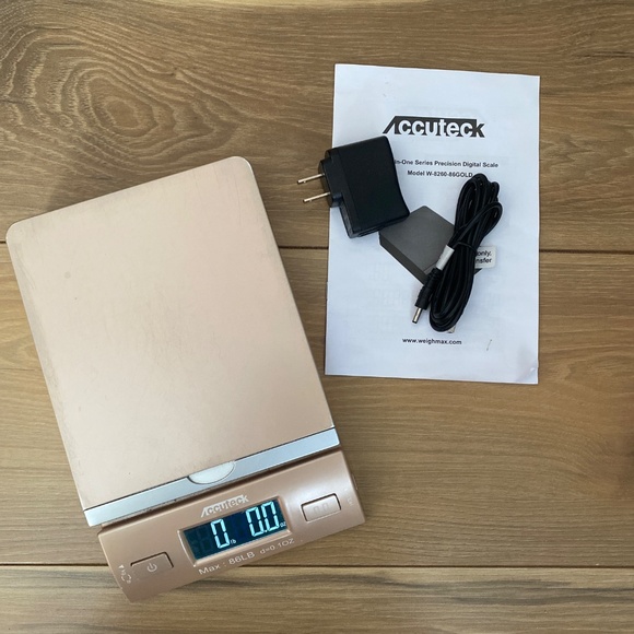 Pink Digital Scale - Picture 10 of 10